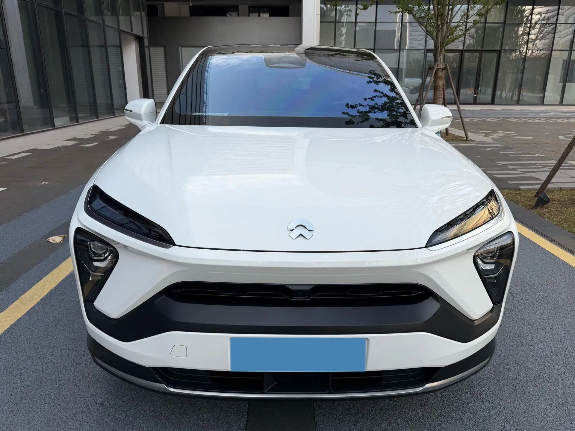 2020 NIO EC6 thumbnail 2