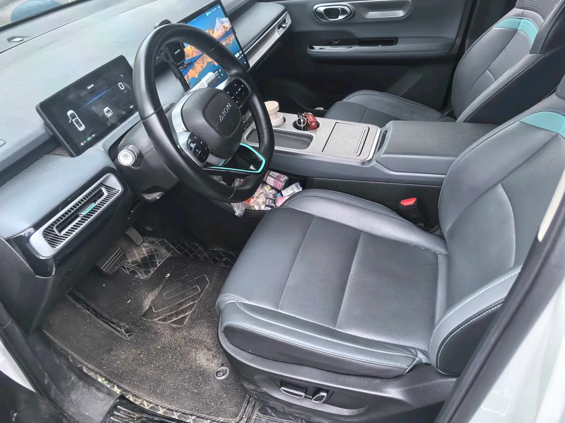 2023 AION Y thumbnail 2