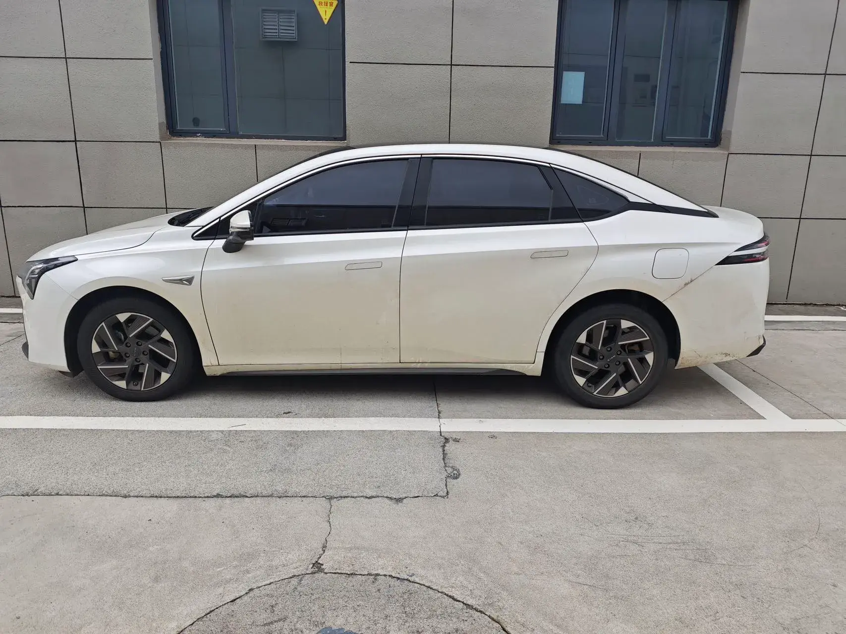 2021 AION S thumbnail 2