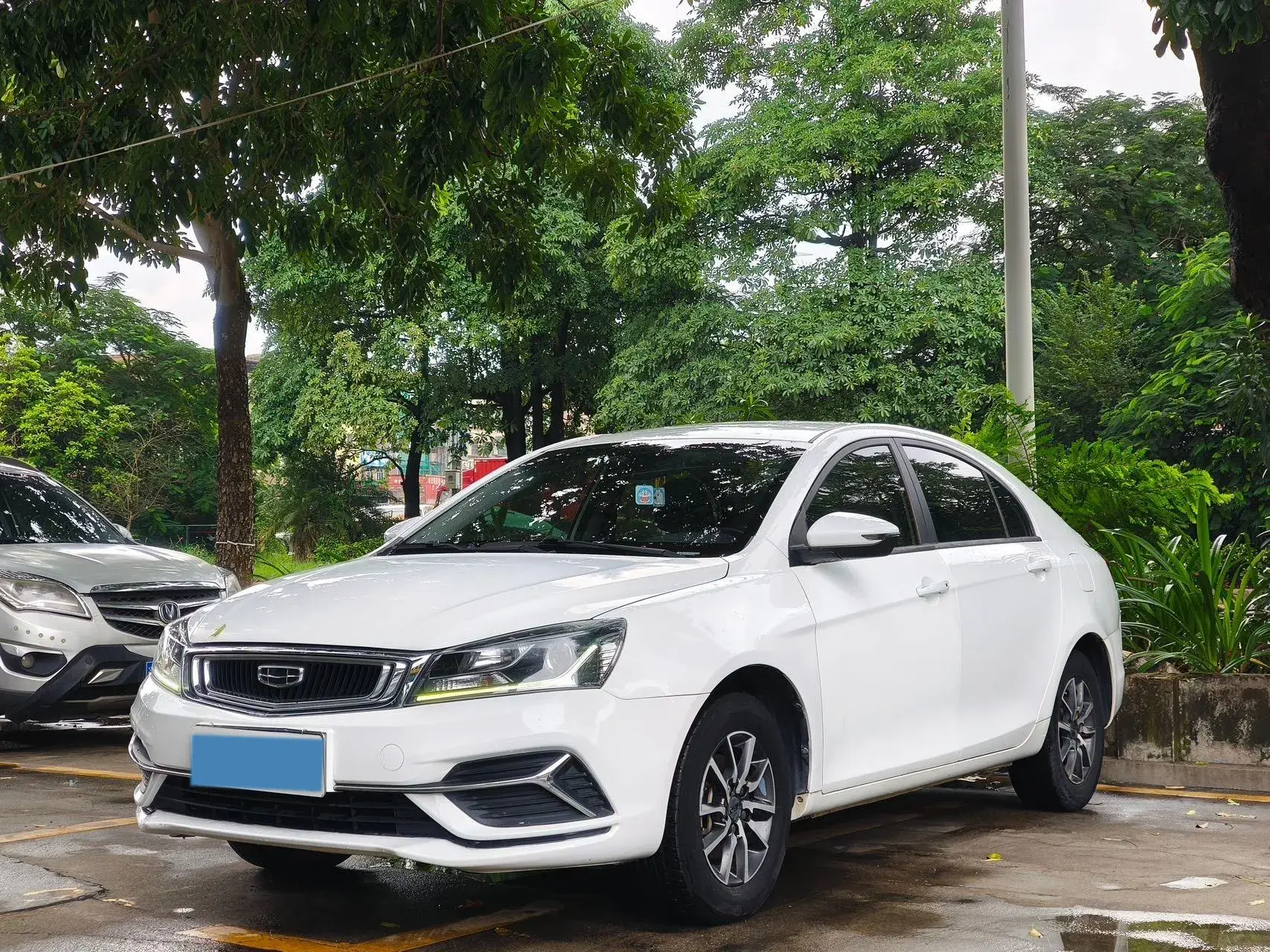 2019 GEELY EMGRAND view 1