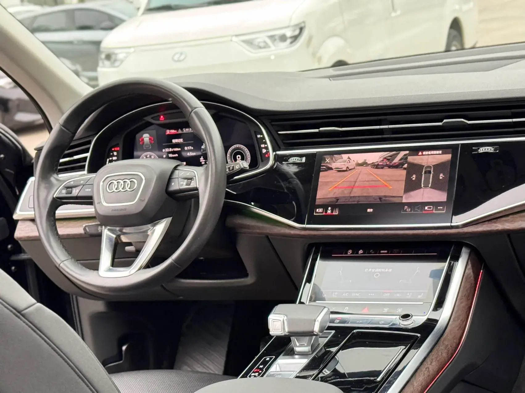 2021 AUDI Q7 thumbnail 4