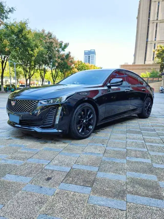 2021 CADILLAC CT5 view 1