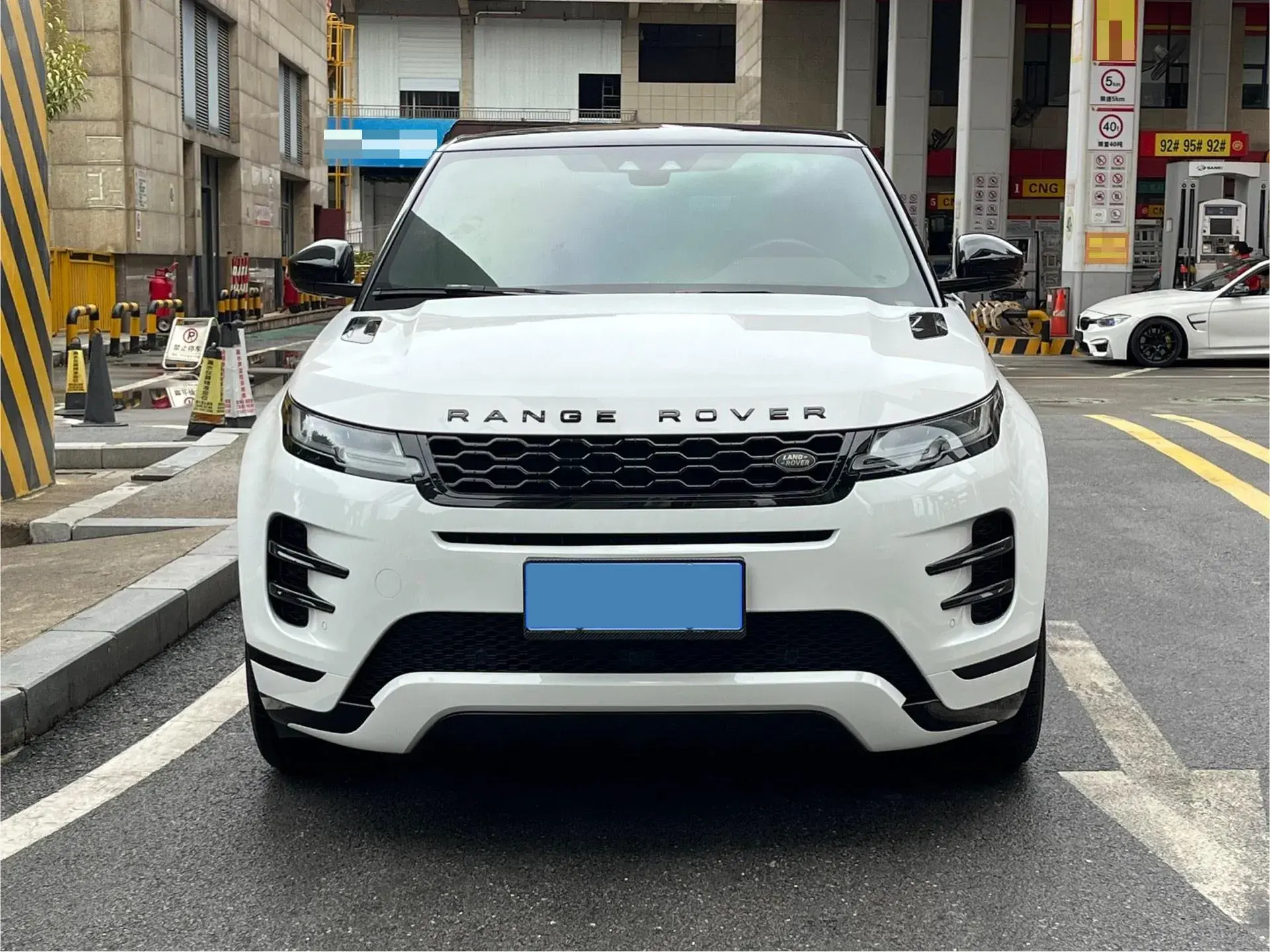 2021 LAND ROVER thumbnail 2