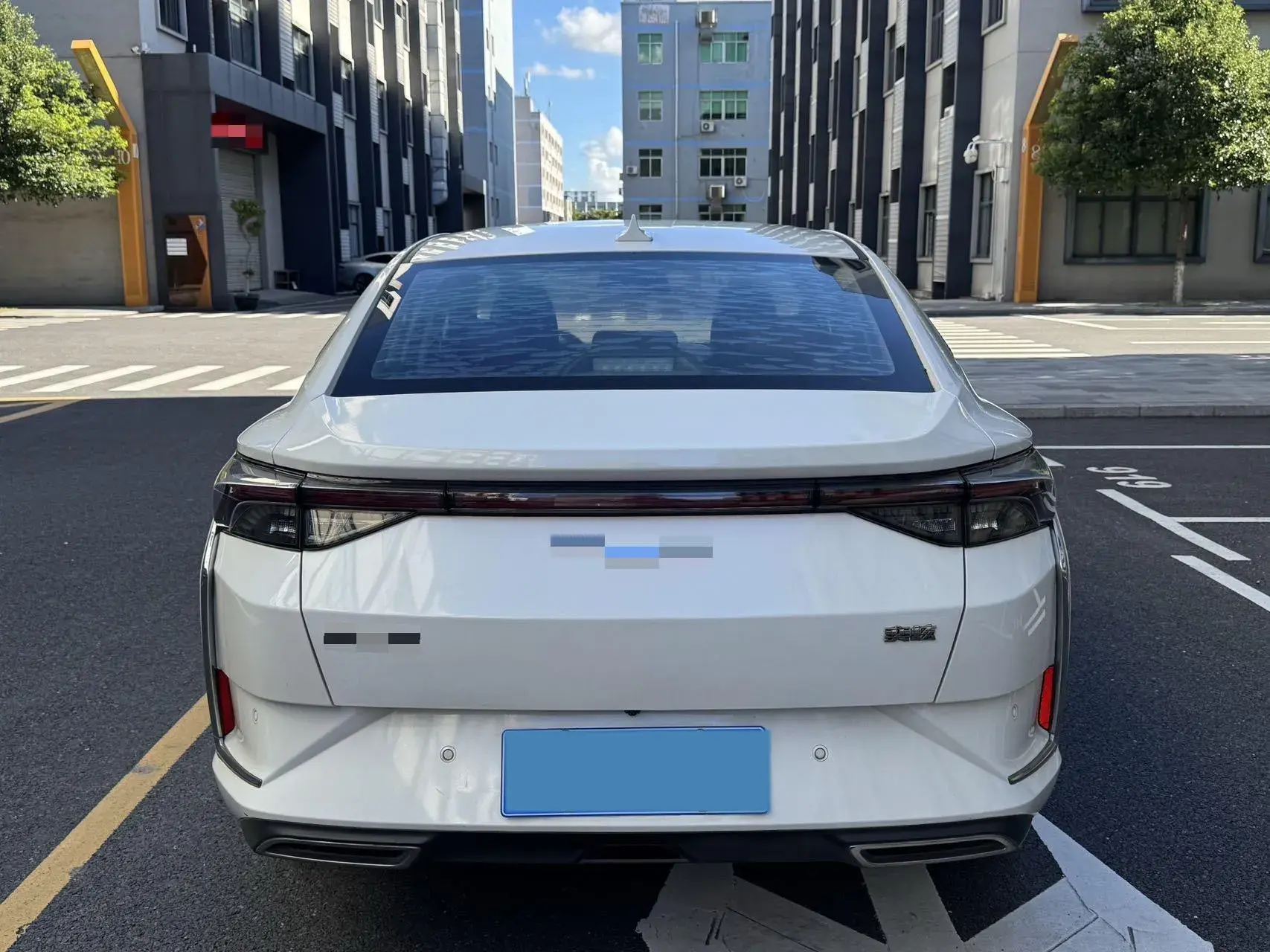 2021 DONGFENG AEOLUS thumbnail 4