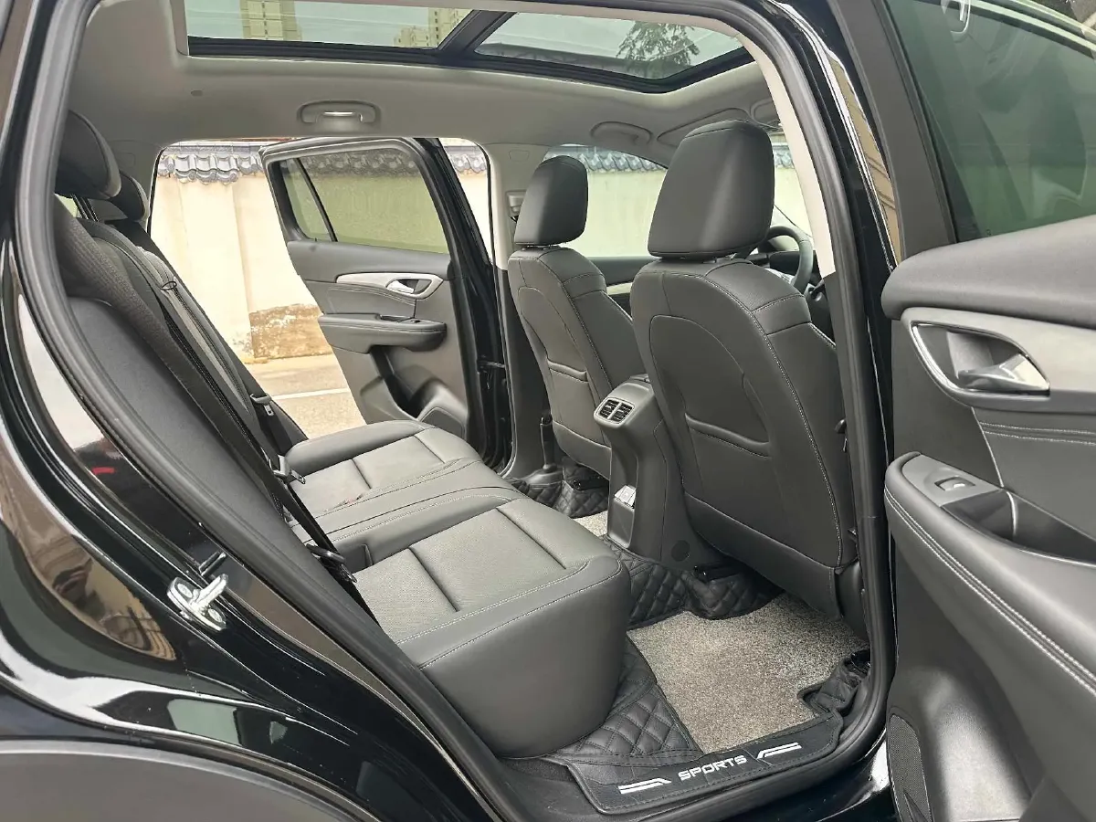 2024 Buick EnvisionPlus 2.0T 237HP L4 9AT,autocango,china used car exporter,china ev exporter,chinese used car exporter,chinese used ev exporter