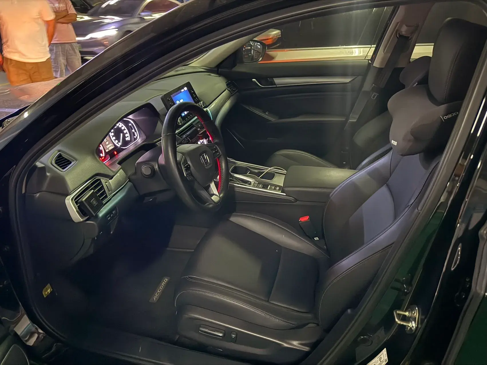 2018 HONDA ACCORD thumbnail 4