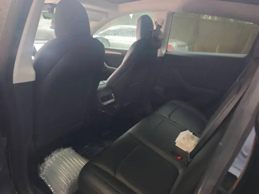 2021 TESLA MODEL thumbnail 4