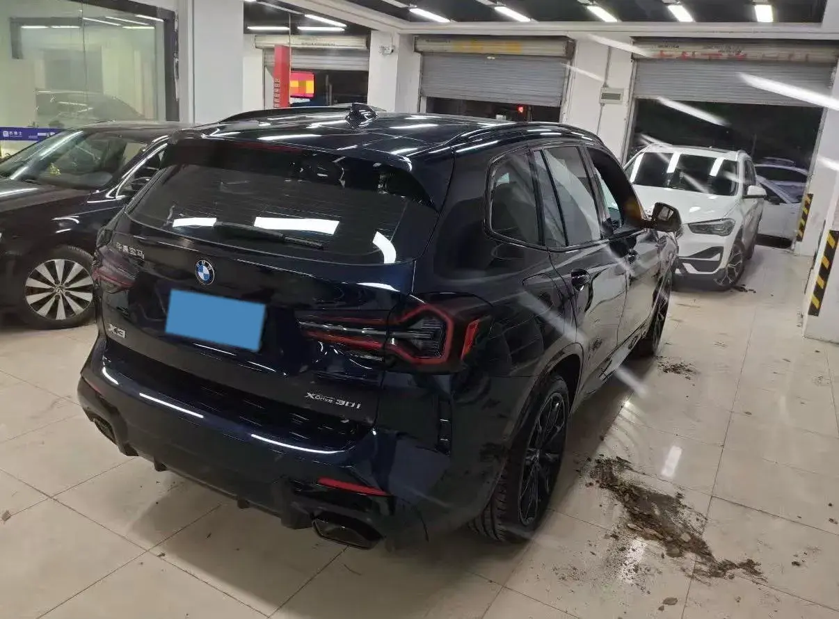 2022 BMW X3 thumbnail 2