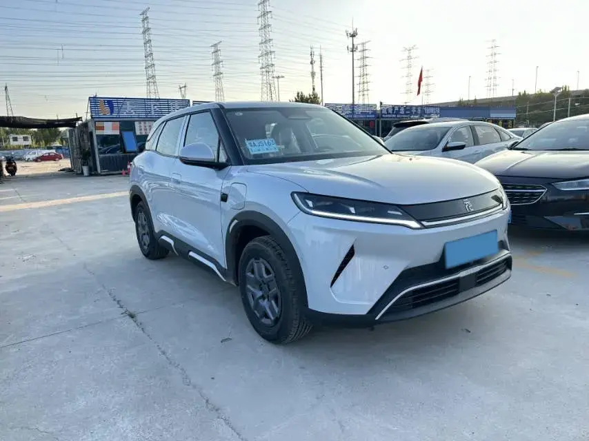 2025 BYD YUANUP thumbnail 3