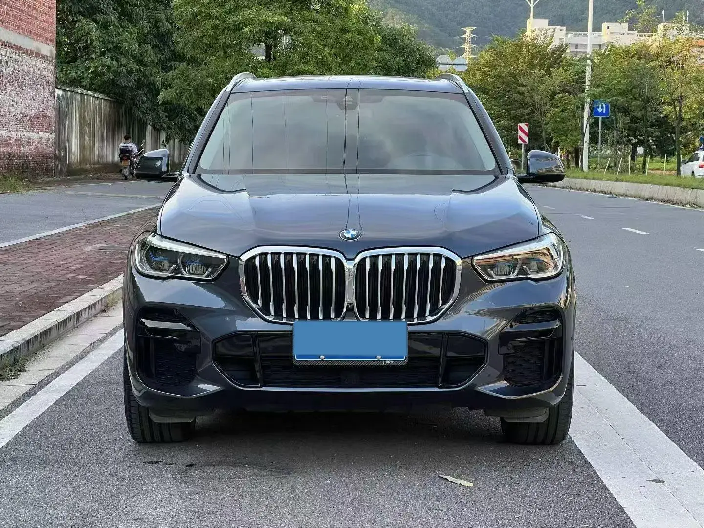 2022 BMW X5 thumbnail 2
