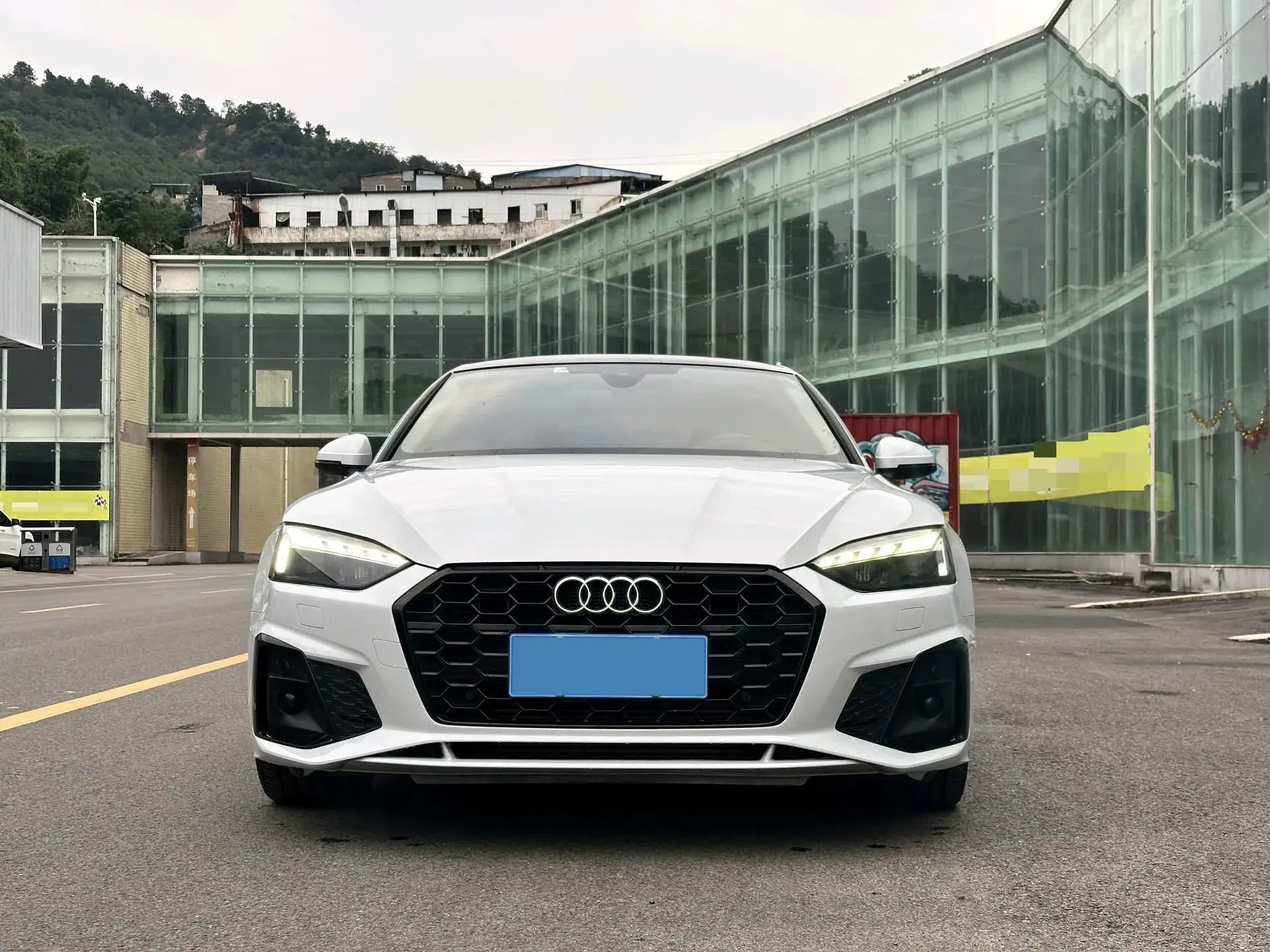 2022 AUDI A5 thumbnail 2