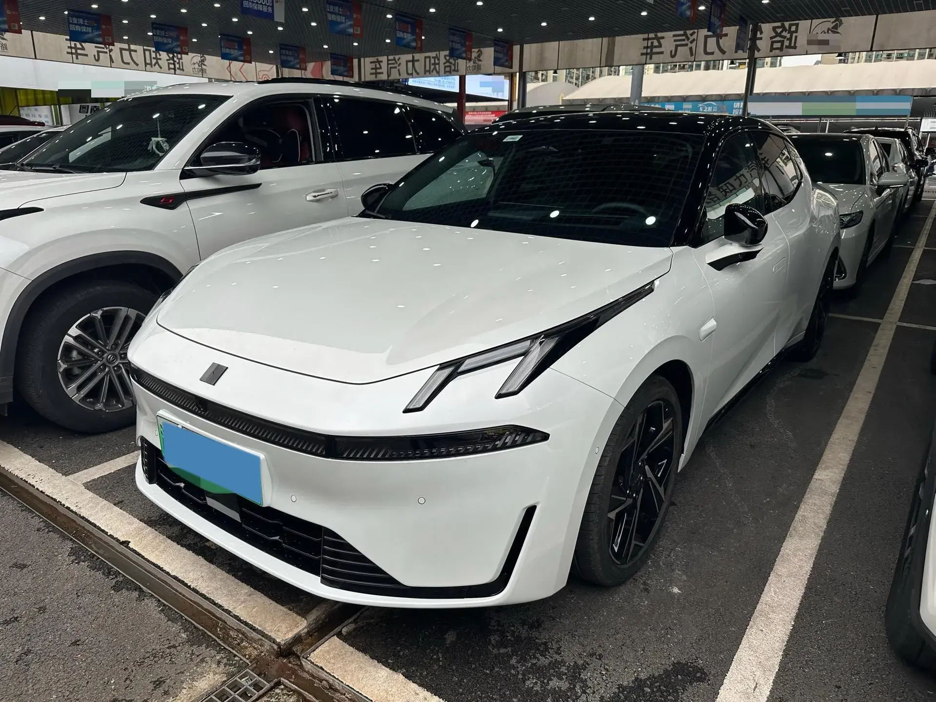 2024 LYNK&CO 07 view 1