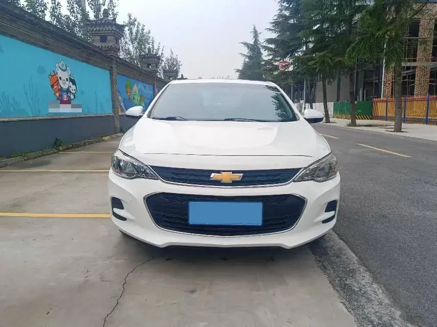 2019 CHEVROLET CAVALIER thumbnail 2