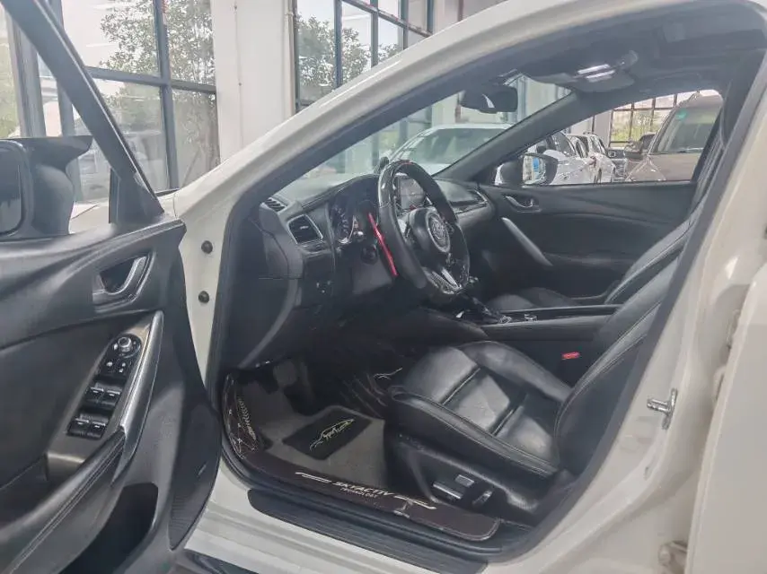 2018 MAZDA ATENZA thumbnail 4