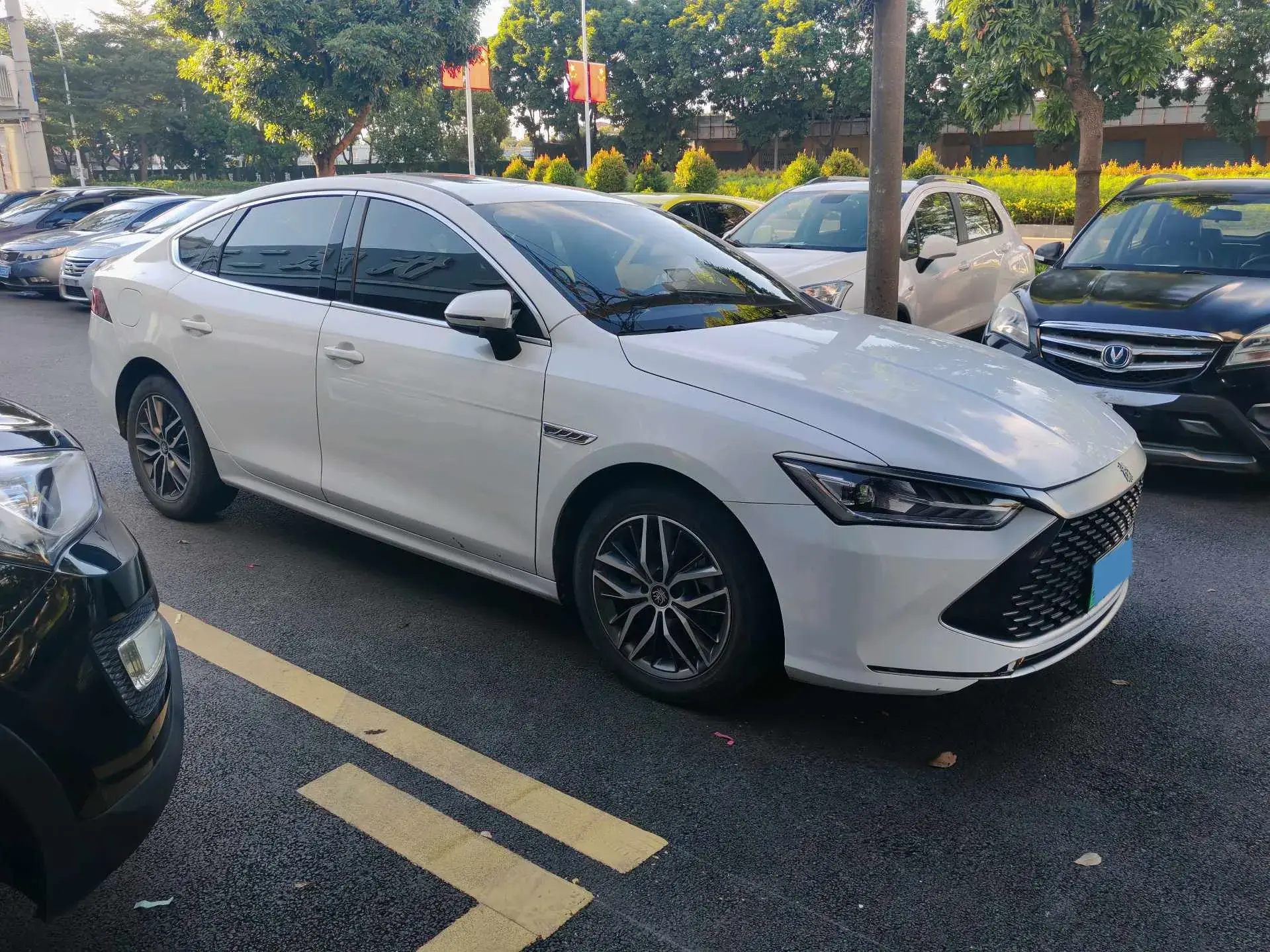 2021 BYD QIN thumbnail 3