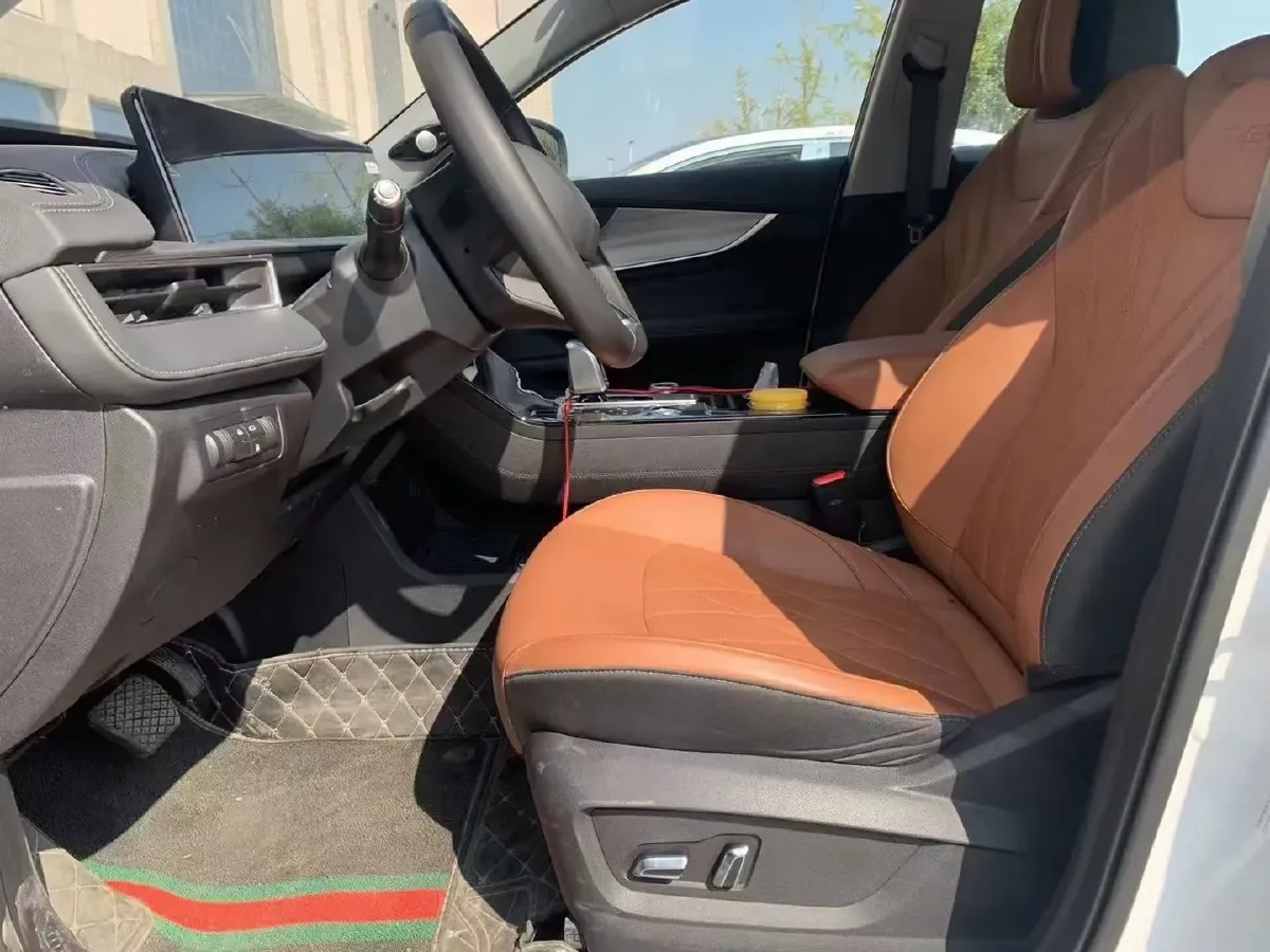 2022 Chery Tiggo 8 Plus e+ 1.5T 156HP L4 3DHT PHEV 19.27KWH,autocango,china used car exporter,china ev exporter,chinese used car exporter,chinese used ev exporter