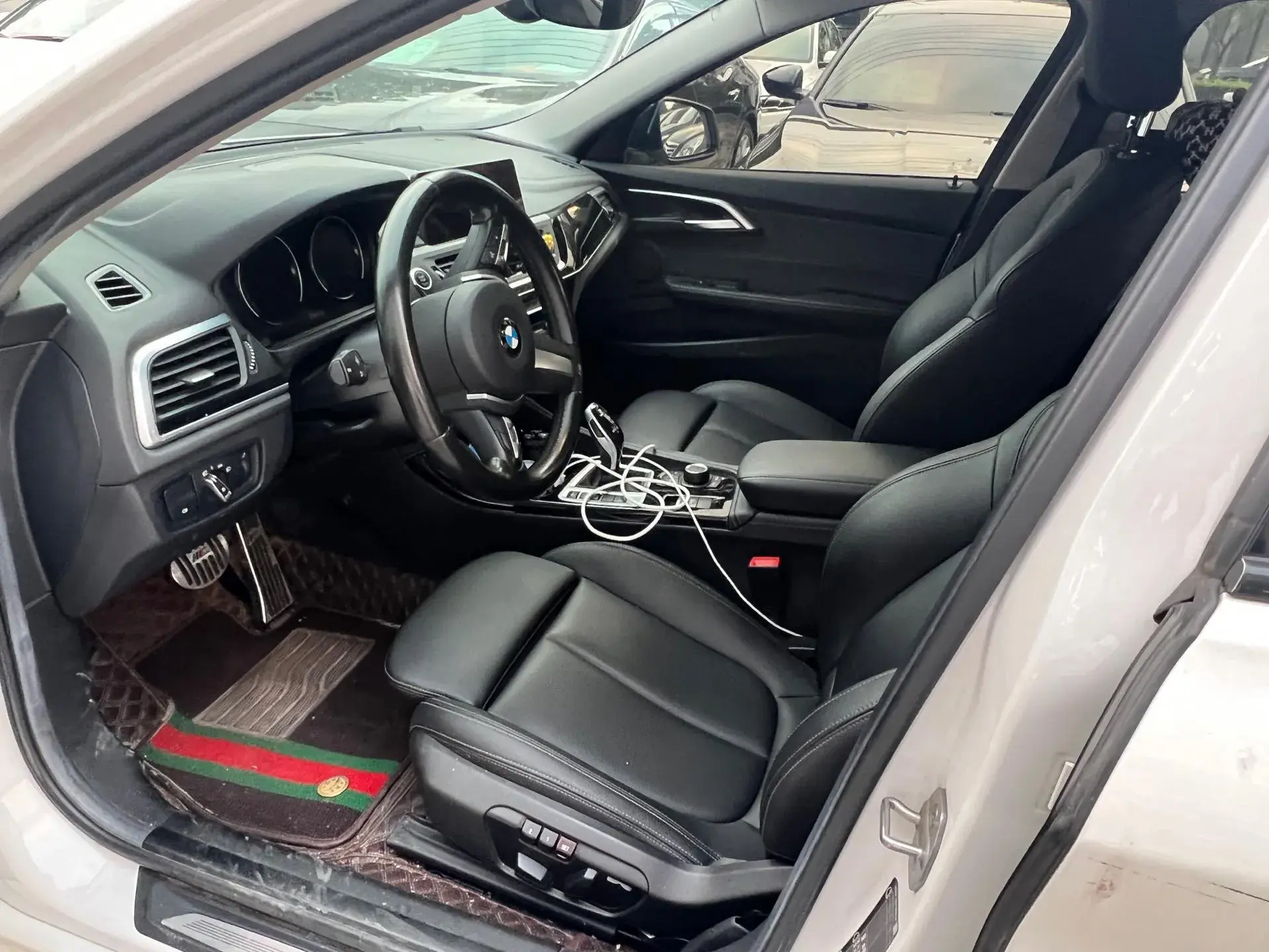 2020 BMW 1 thumbnail 4