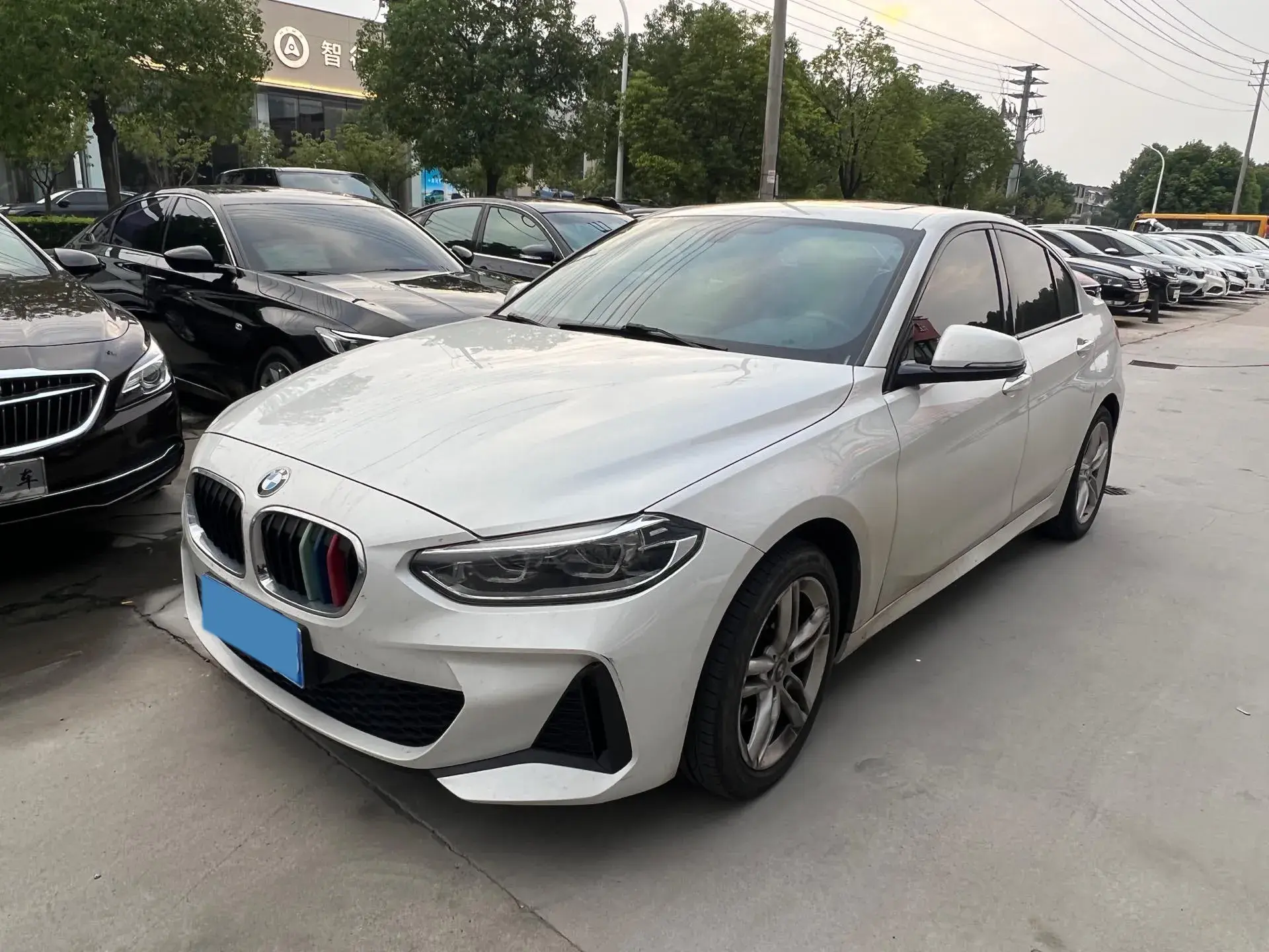 2020 BMW 1 view 1