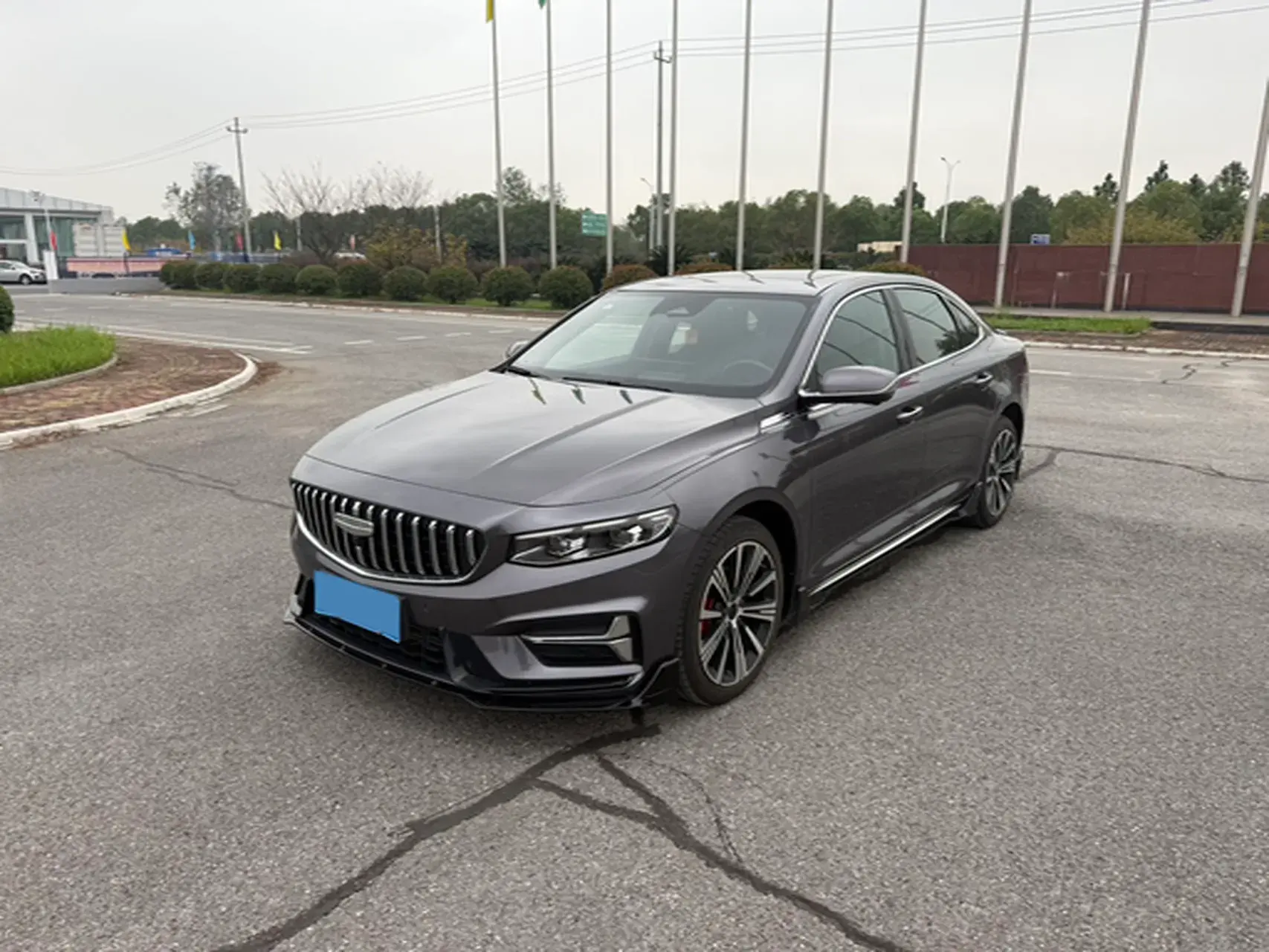 2025 GEELY PREFACE view 1