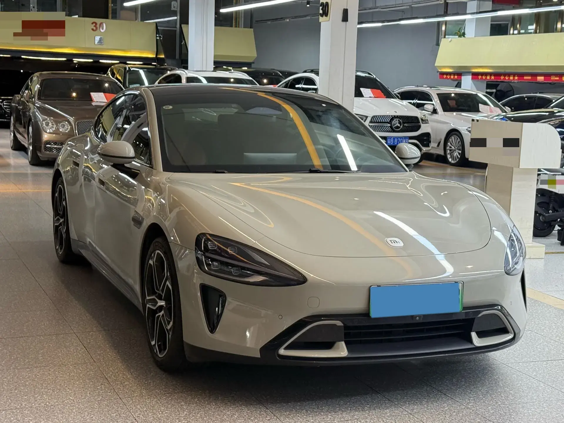 2024 MI SU7 thumbnail 3