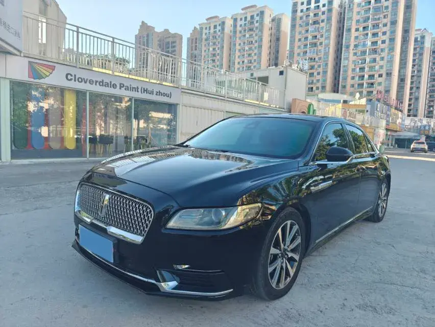 2019 LINCOLN CONTINENTAL view 1