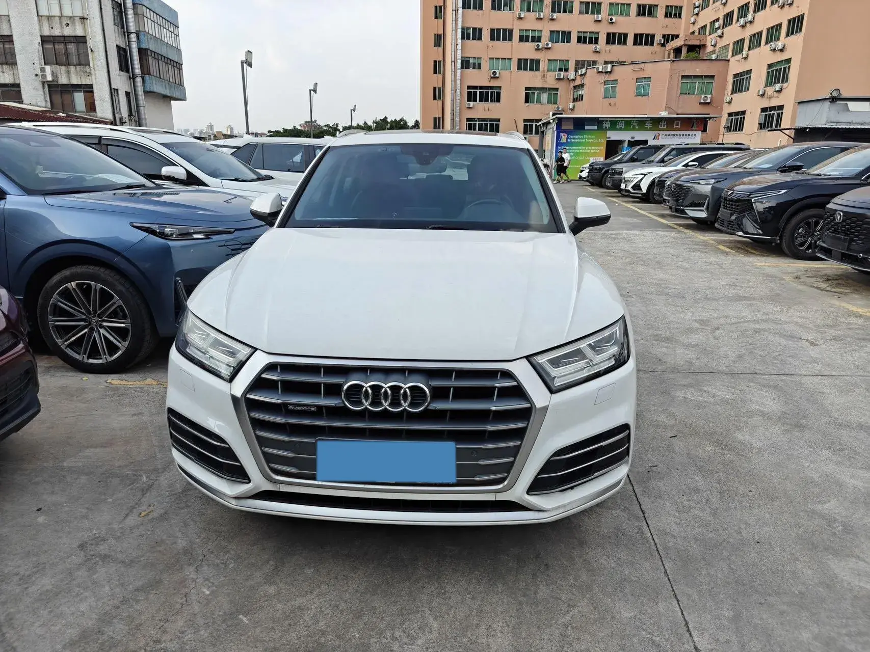 2020 AUDI Q5L thumbnail 2