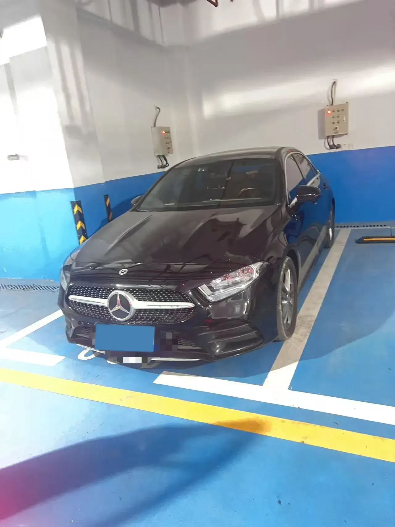 2022 MERCEDES-BENZ A thumbnail 2