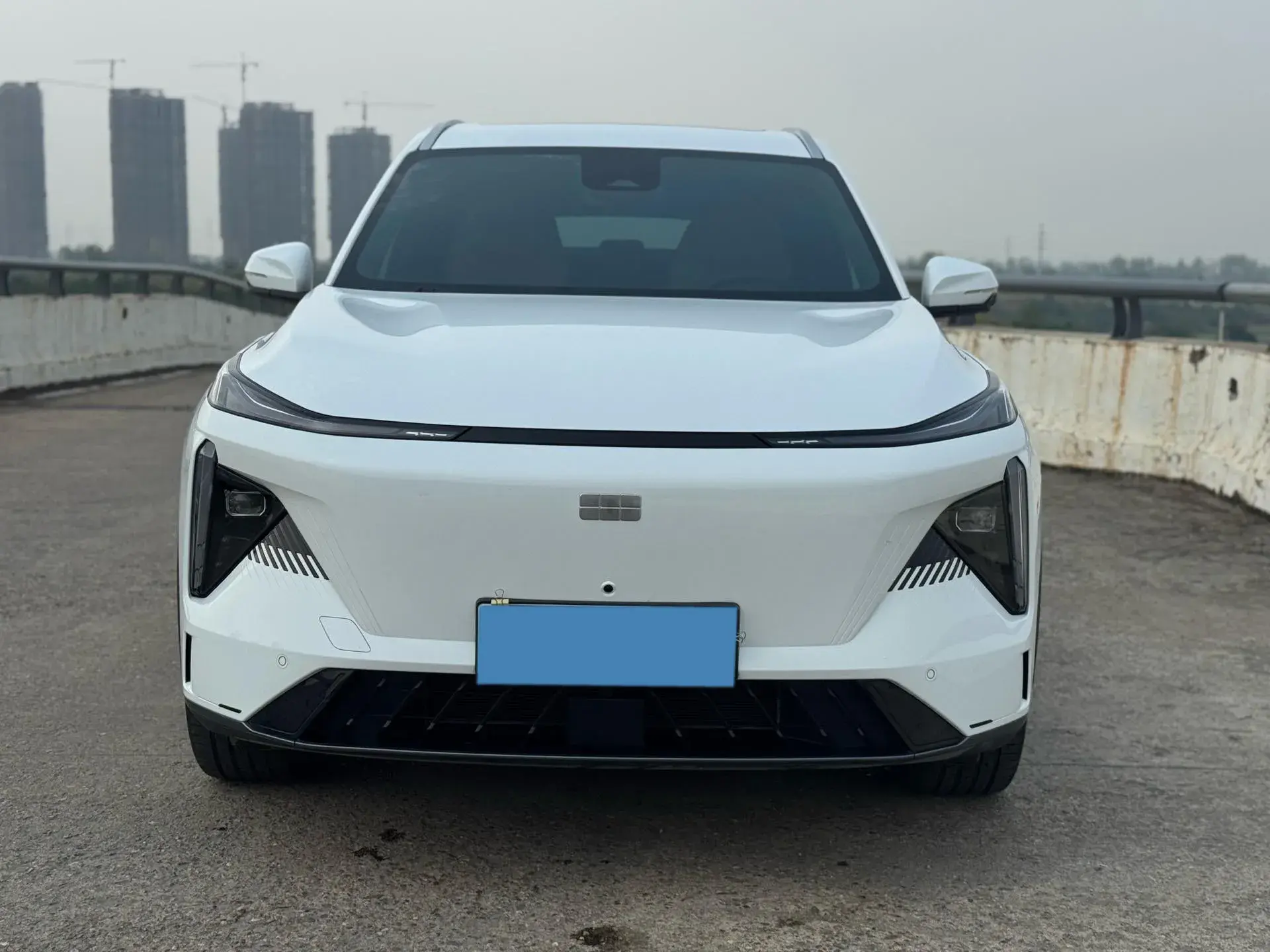 2023 GEELY GALAXY thumbnail 2