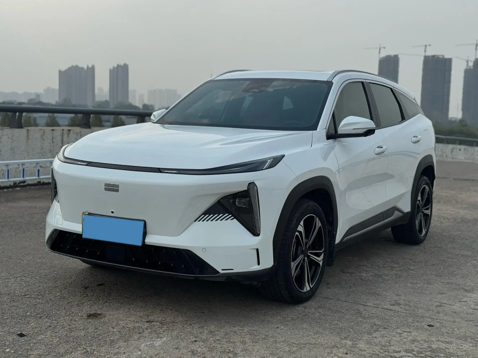 2023 GEELY GALAXY view 1