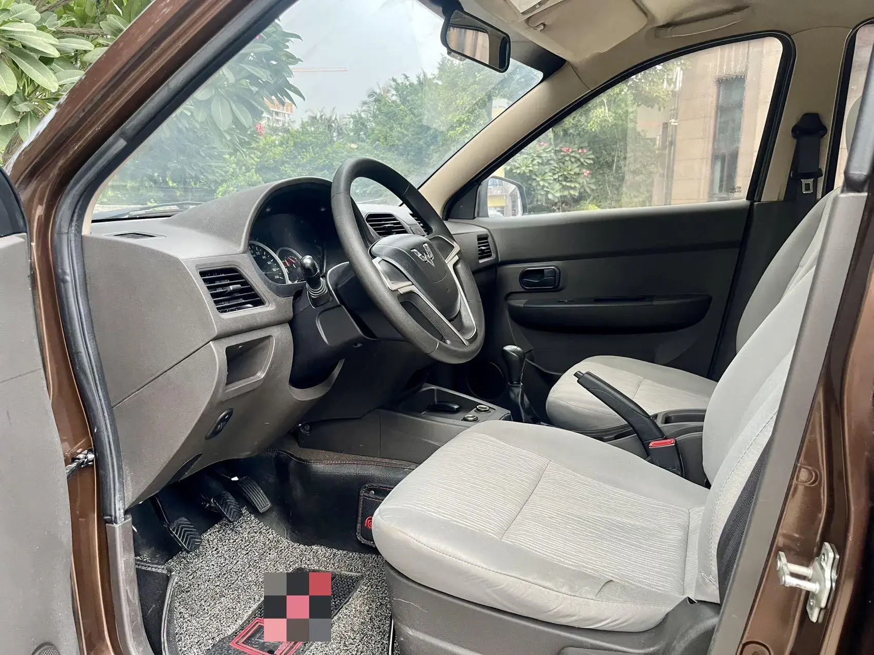 2015 WULING HONGGUANG thumbnail 4