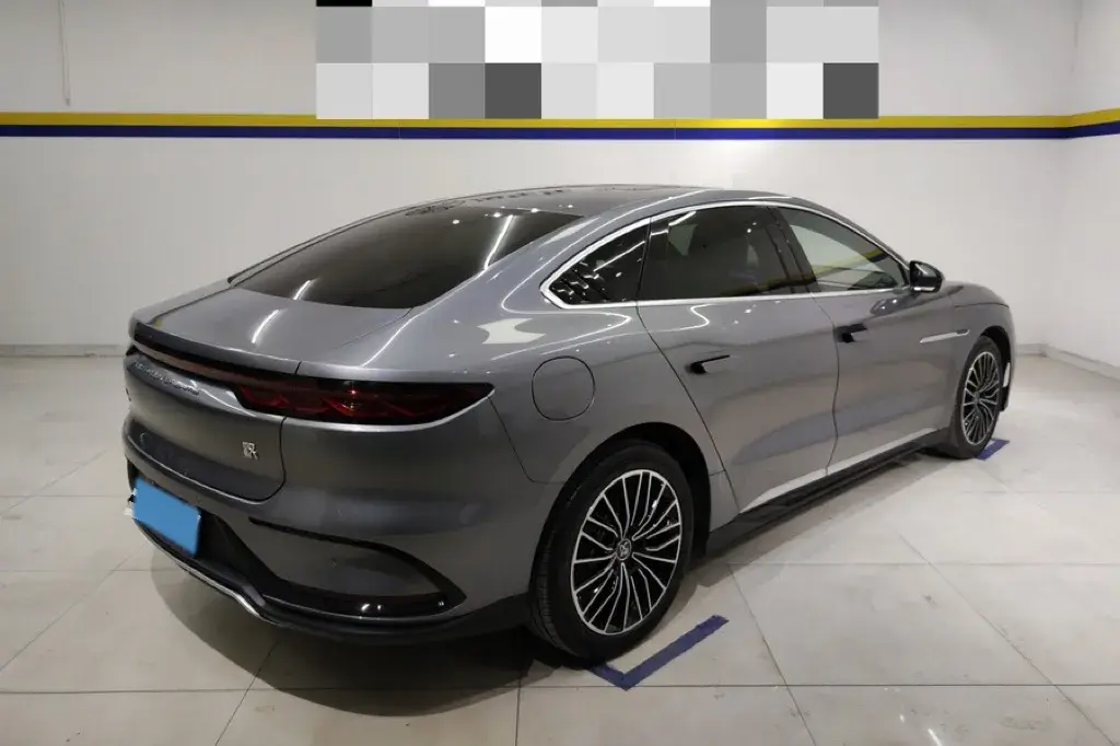 2022 BYD HAN thumbnail 2