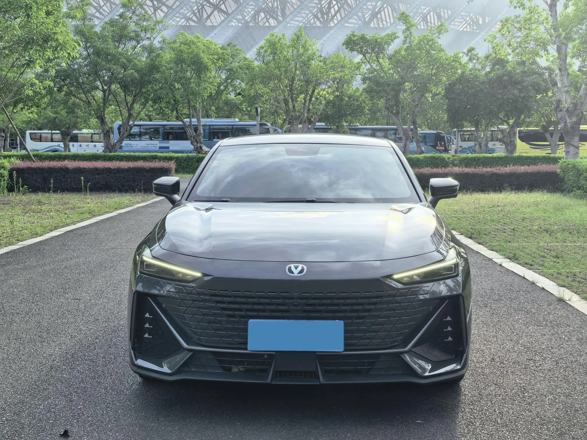 2022 CHANGAN UNI-V thumbnail 2