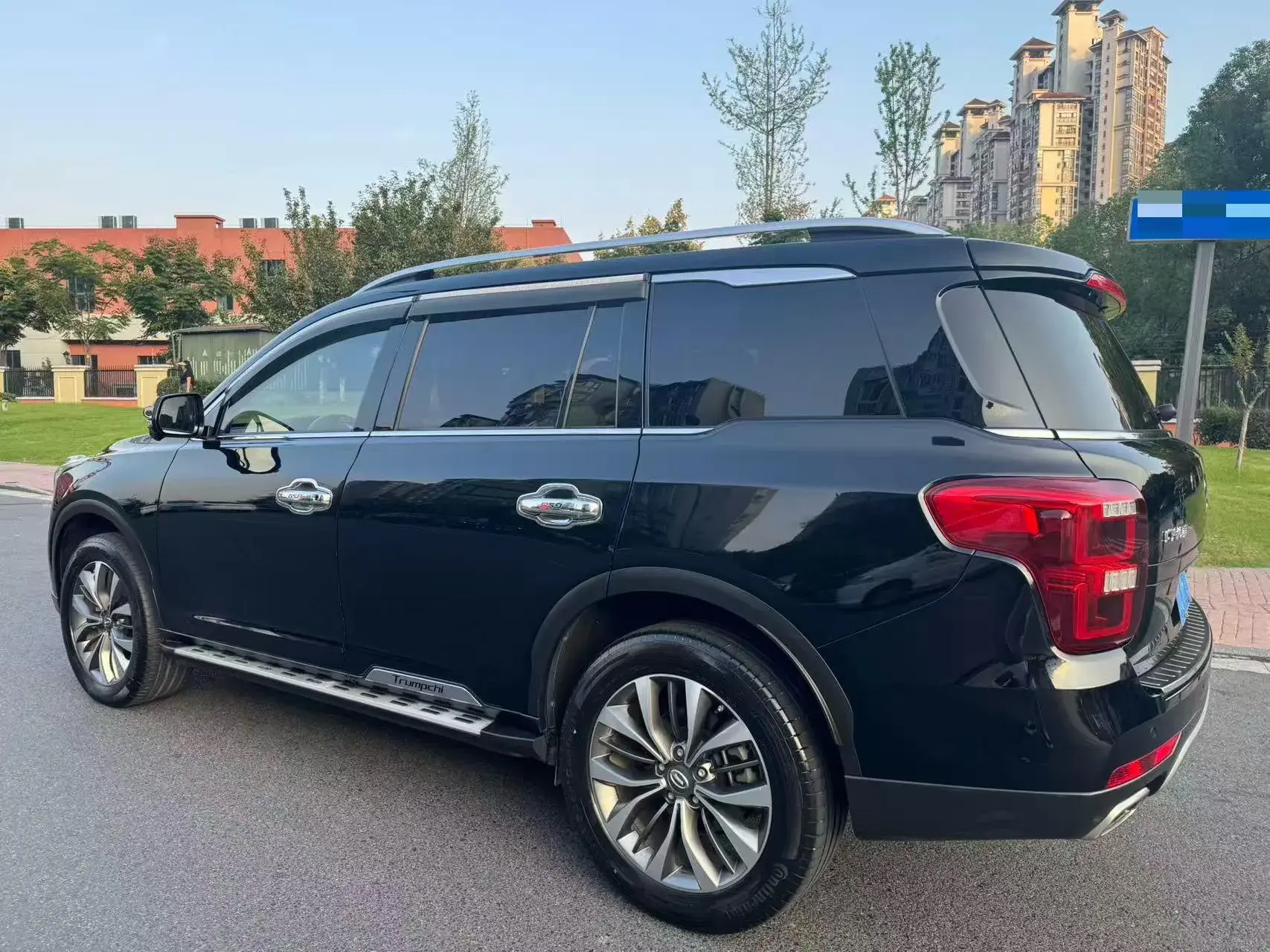 2019 GAC TRUMPCHI thumbnail 4