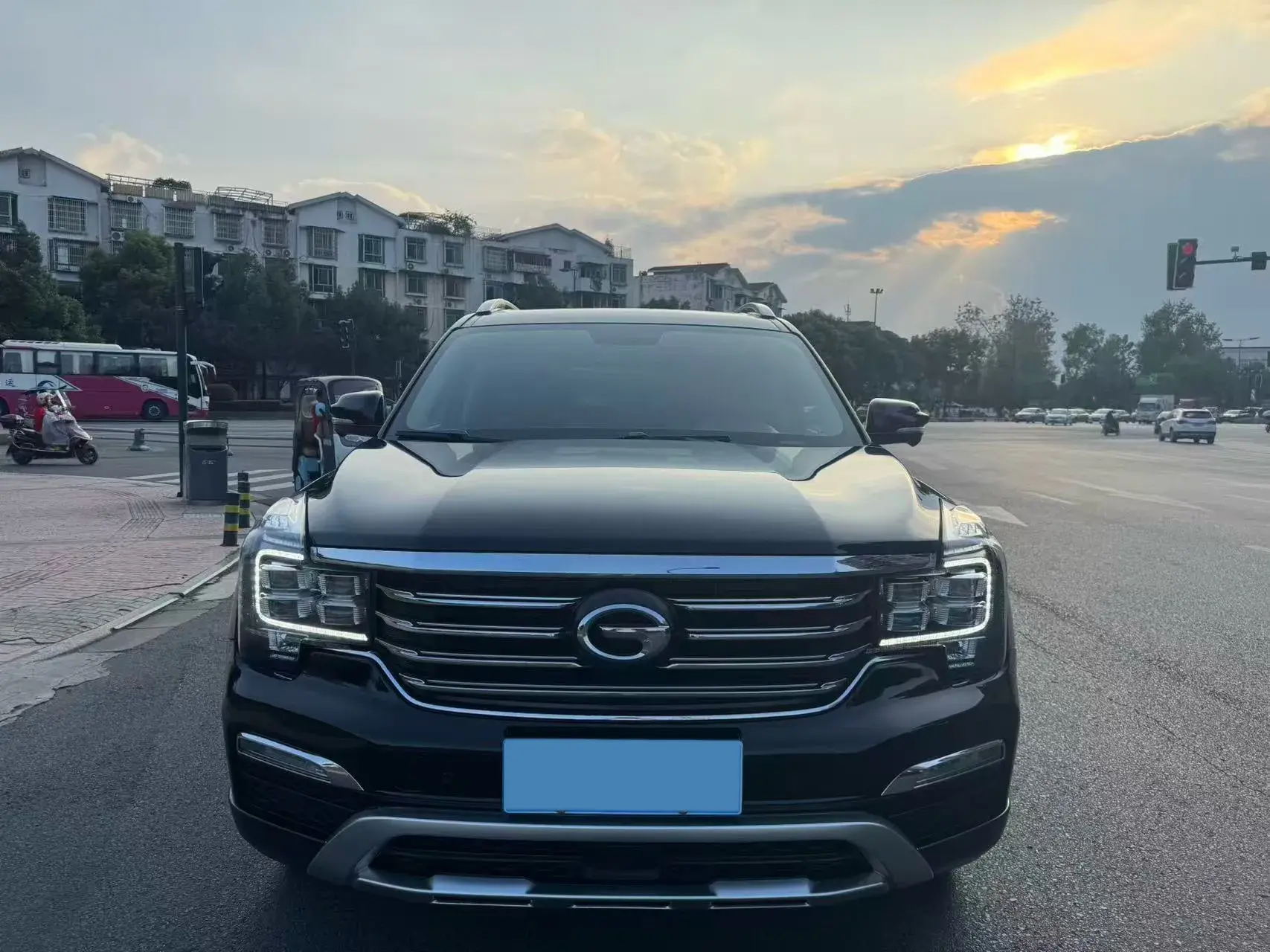 2019 GAC TRUMPCHI thumbnail 2