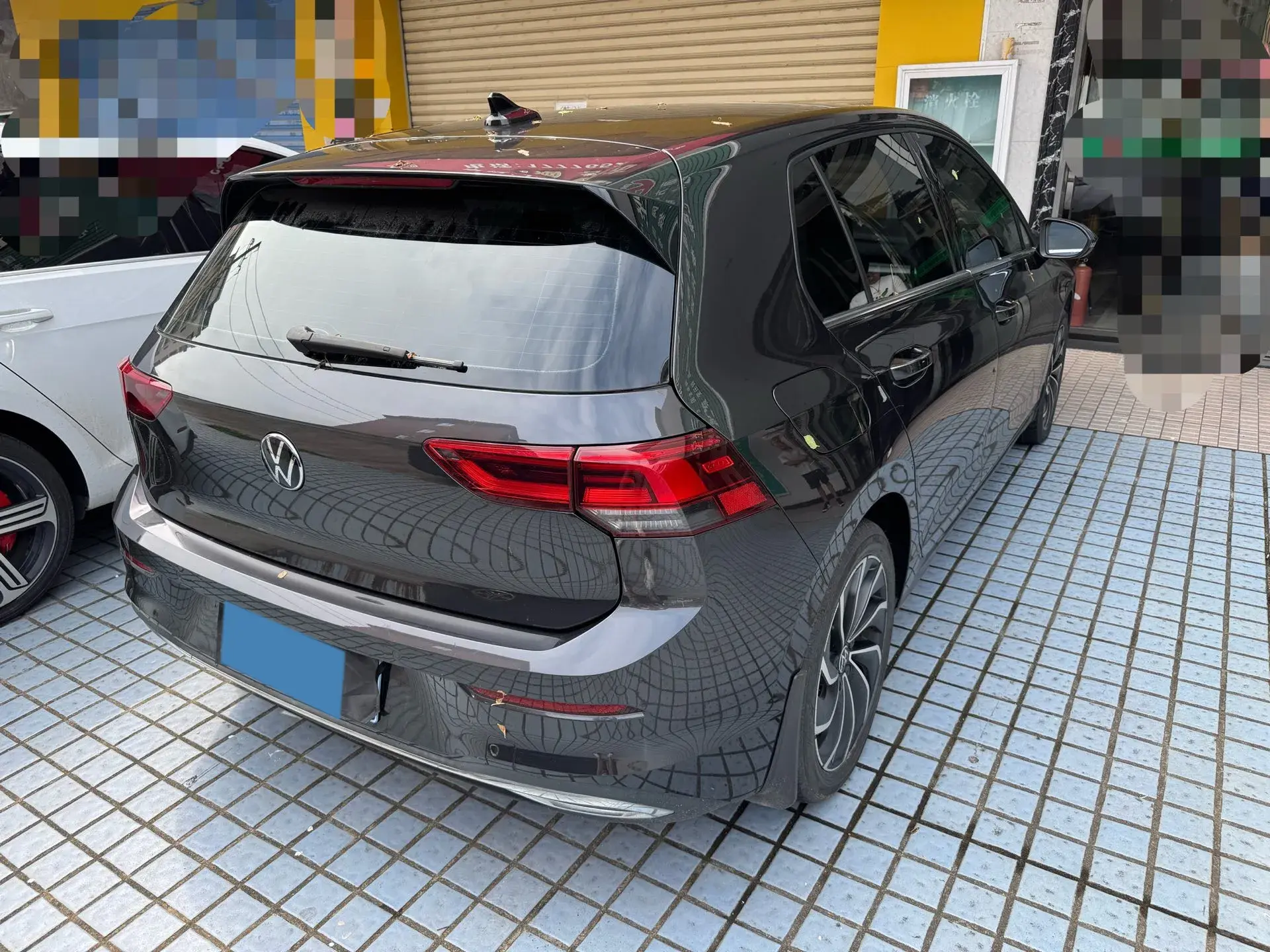 2021 VOLKSWAGEN GOLF thumbnail 2