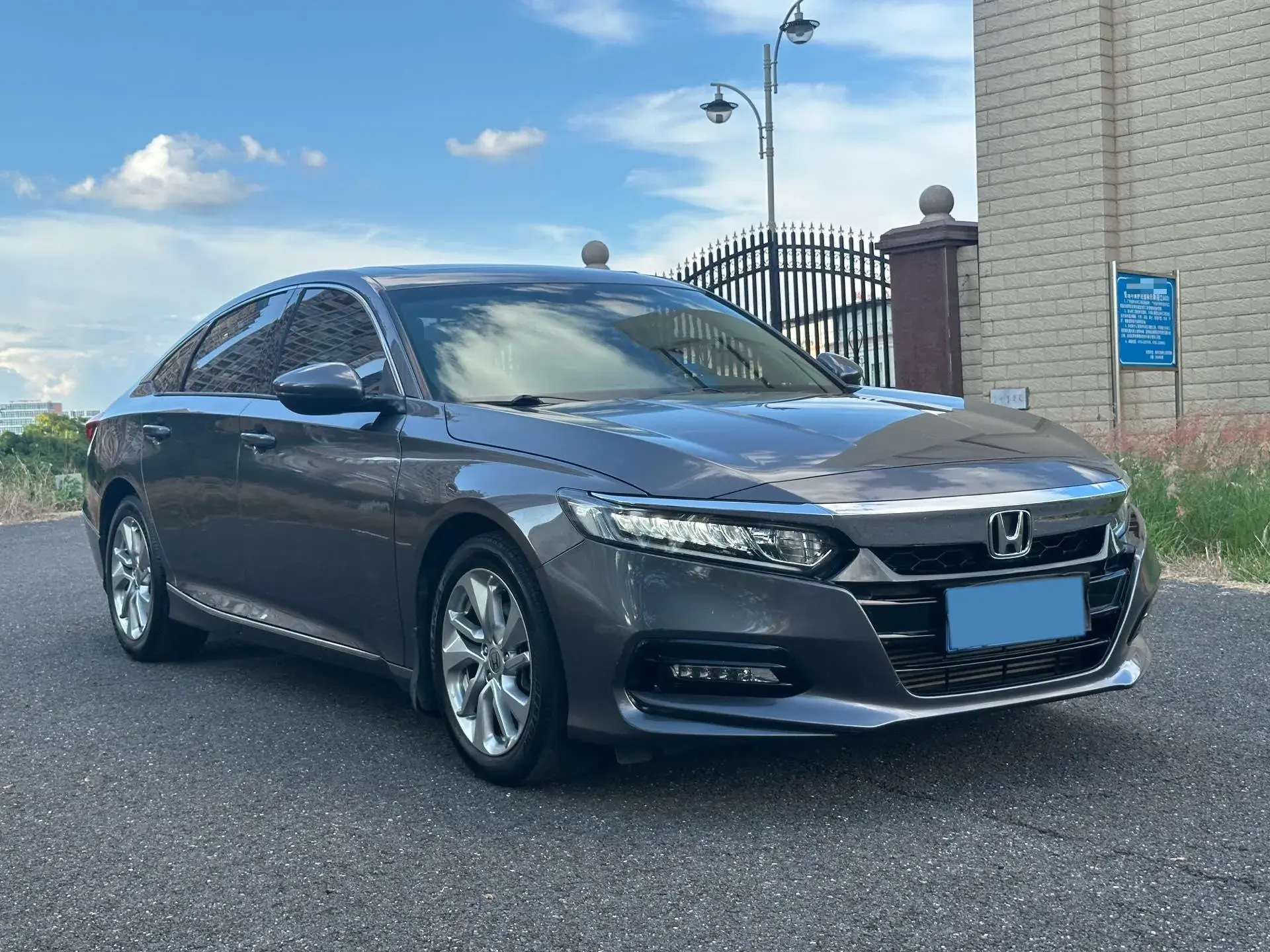 2018 HONDA ACCORD thumbnail 3