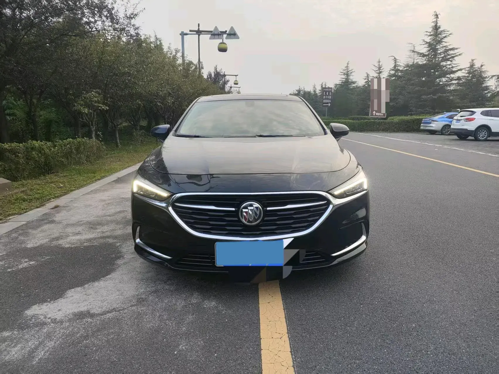 2021 BUICK LARCOSSE thumbnail 2