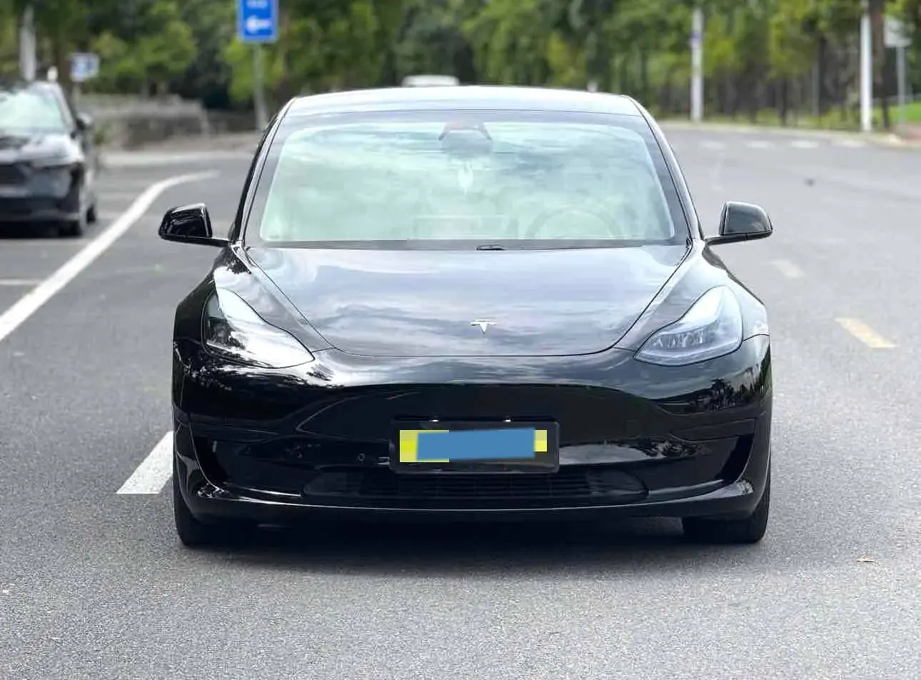 2021 TESLA MODEL thumbnail 2