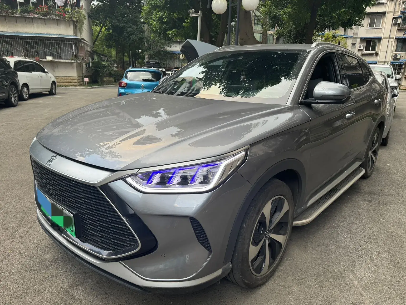 2022 BYD SONG view 1