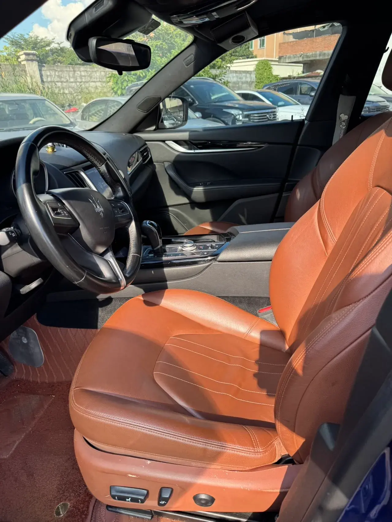 2018 MASERATI LEVANTE thumbnail 4