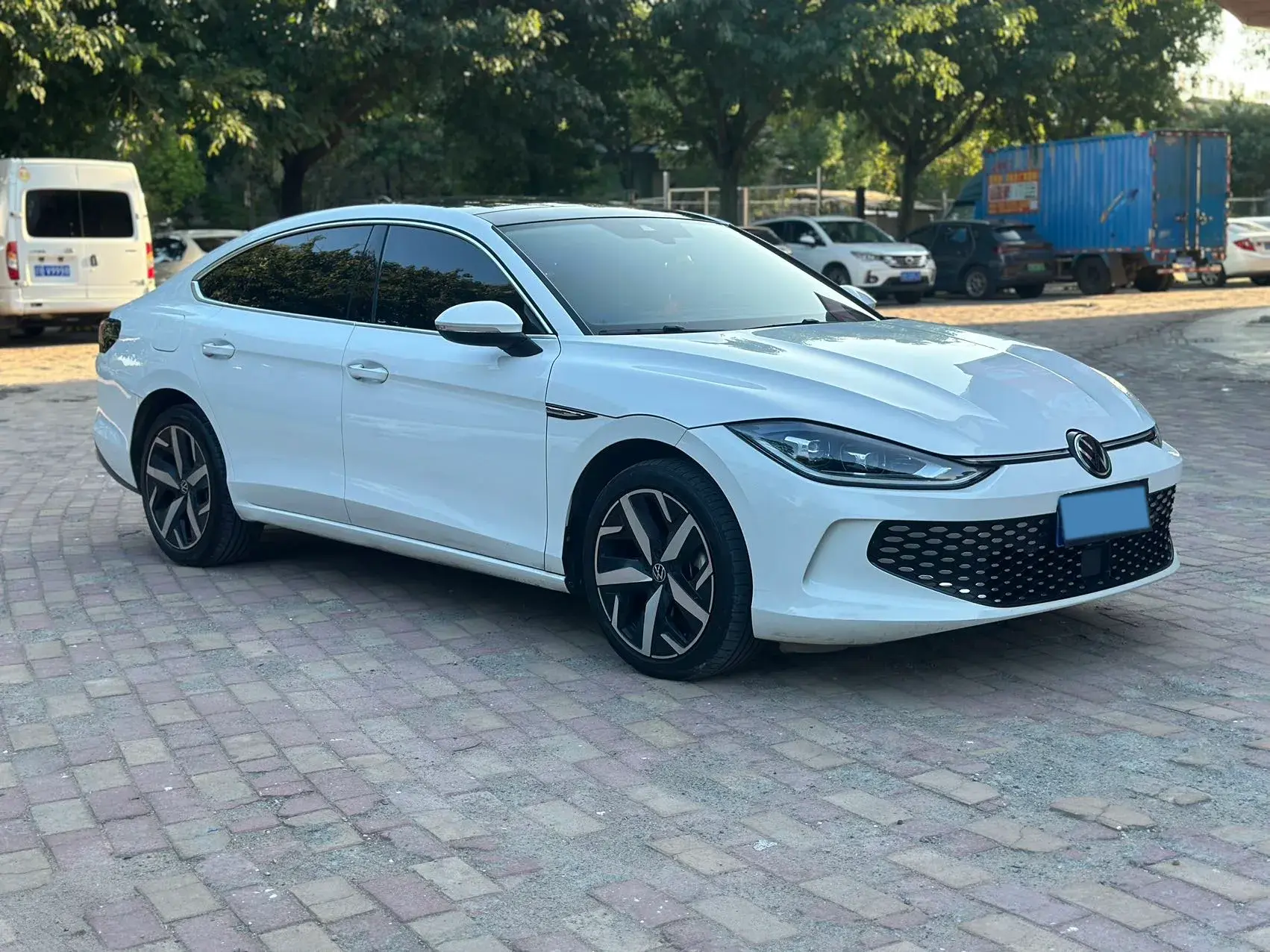 2022 VOLKSWAGEN LAMANDO thumbnail 2