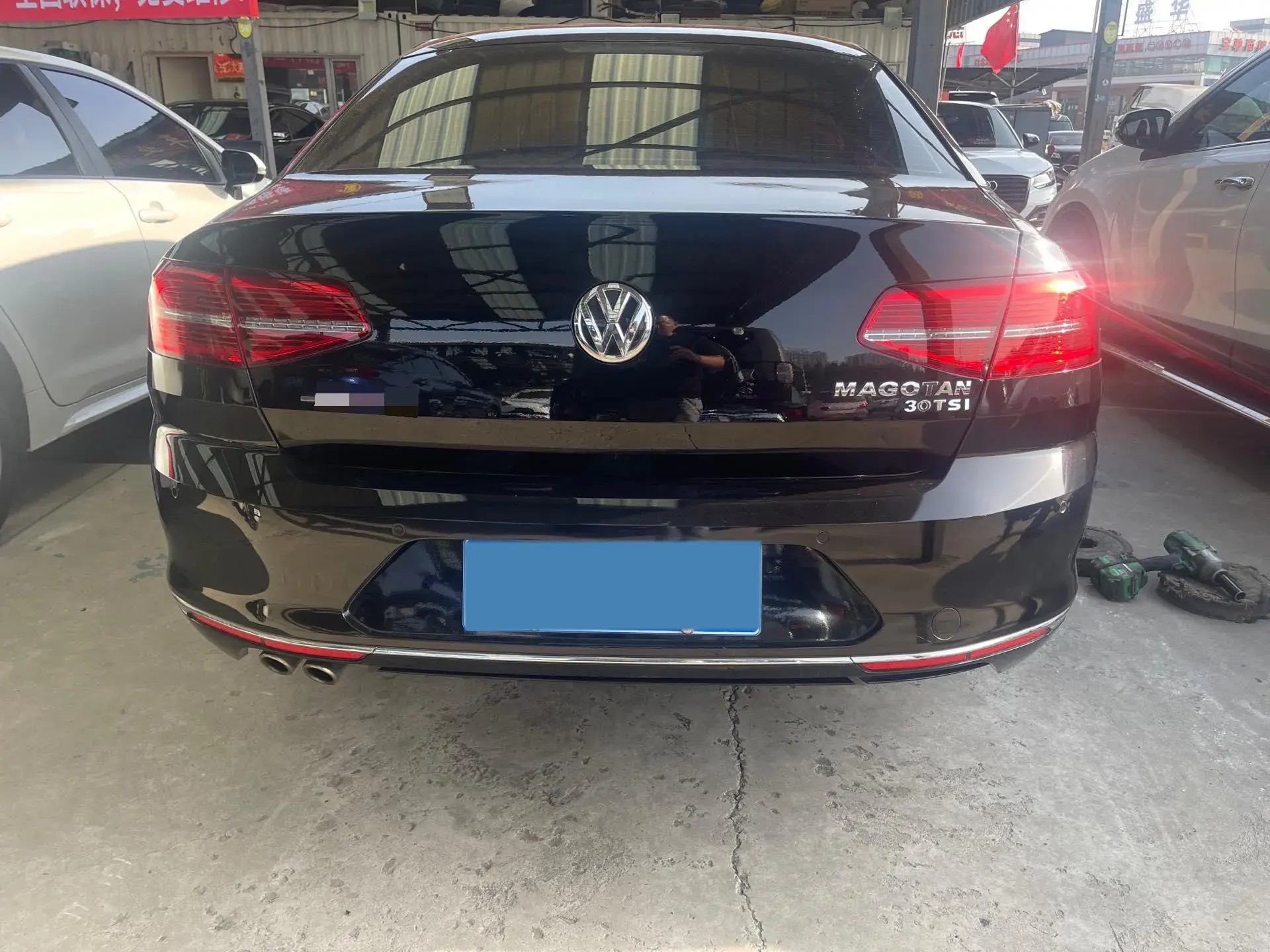 2018 VOLKSWAGEN MAGOTAN thumbnail 4