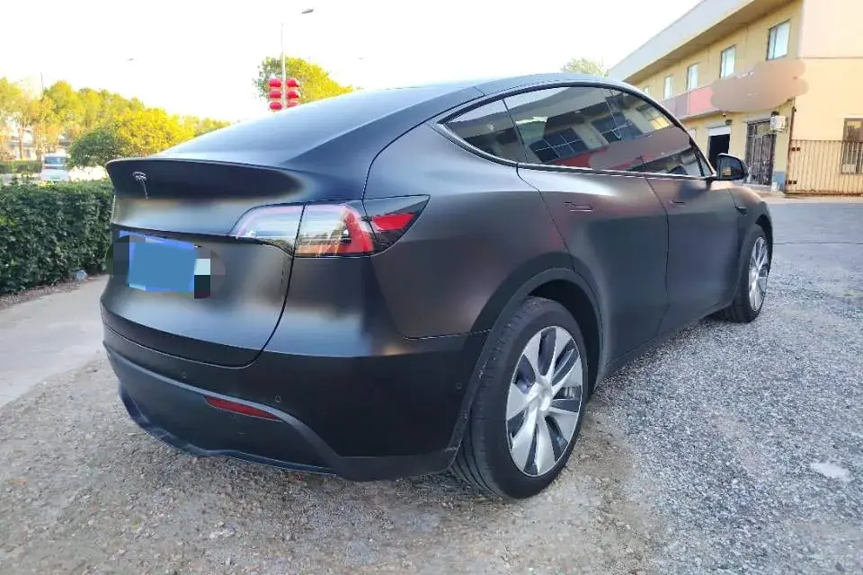 2021 TESLA MODEL thumbnail 3