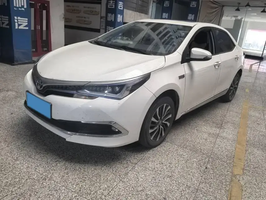2019 Toyota Corolla Hybird E+ 1.8L 99HP L4 E-CVT PHEV 10.5KWH