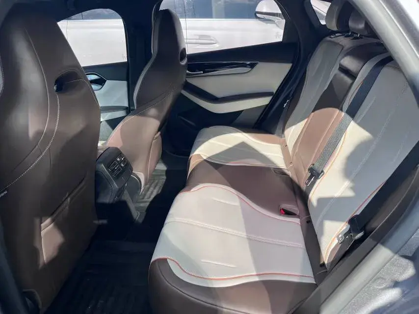 2023 BYD QIN thumbnail 4