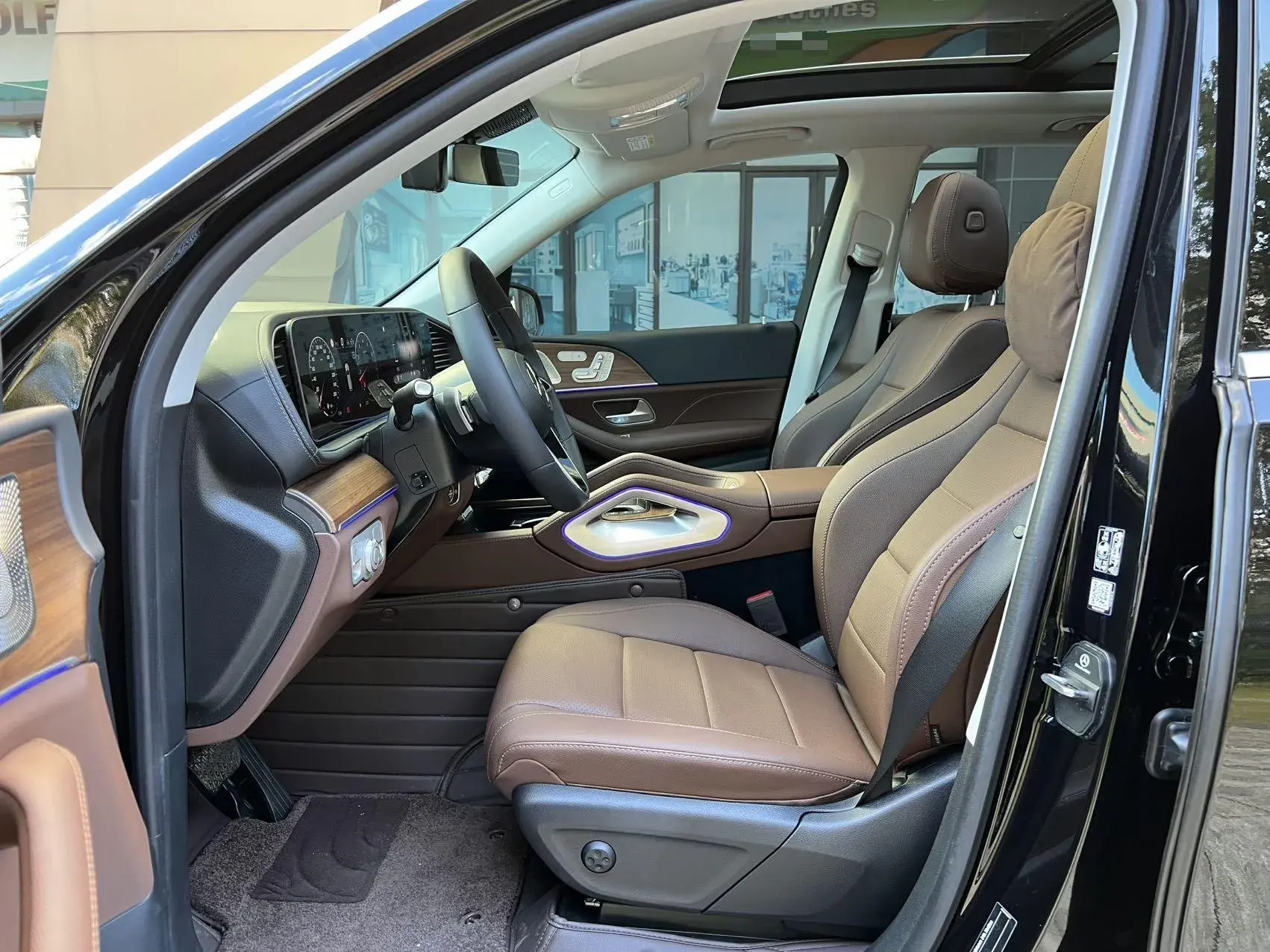 2025 MERCEDES-BENZ GLE thumbnail 4