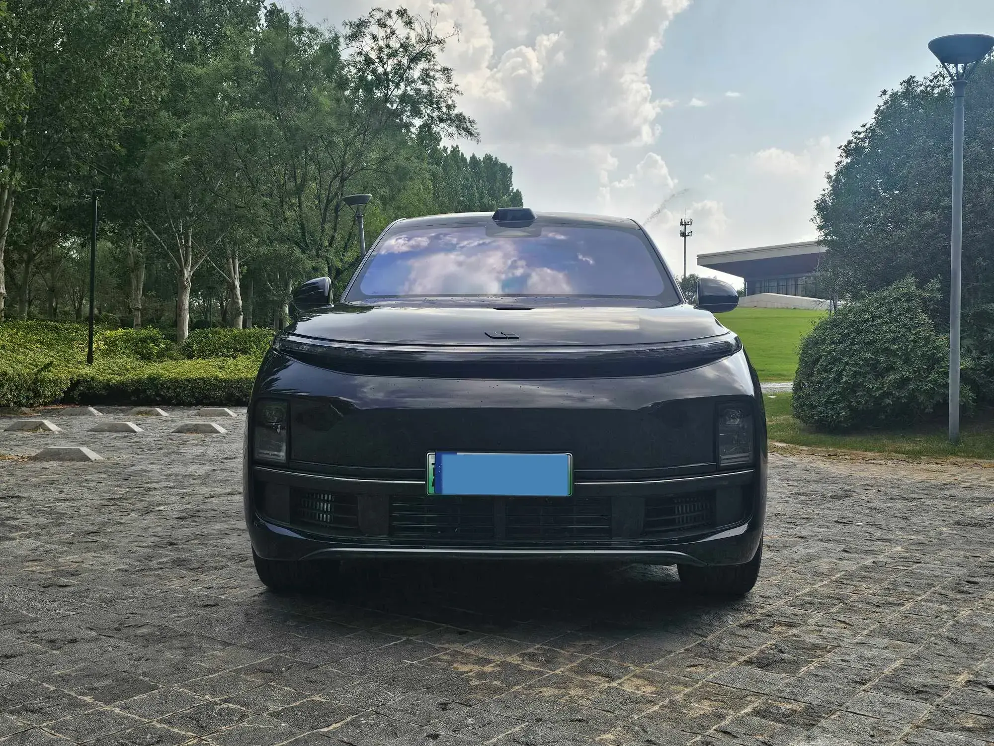 2024 LI L9 thumbnail 3