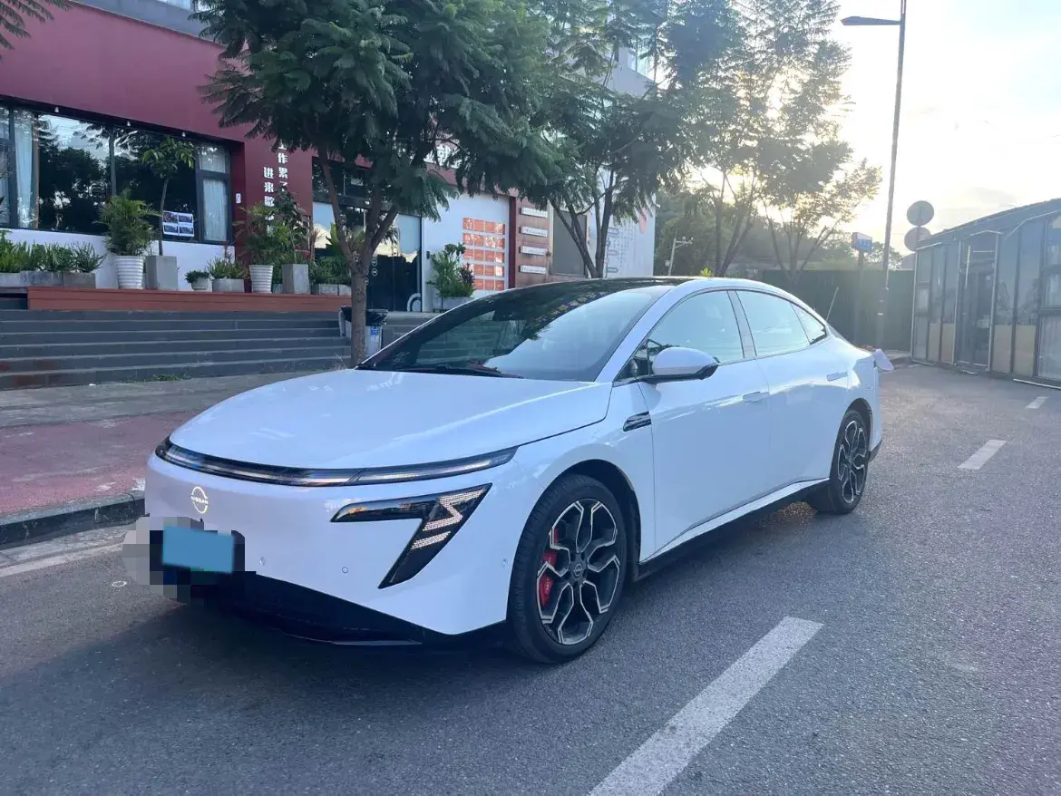 2025 NISSAN N7 view 1