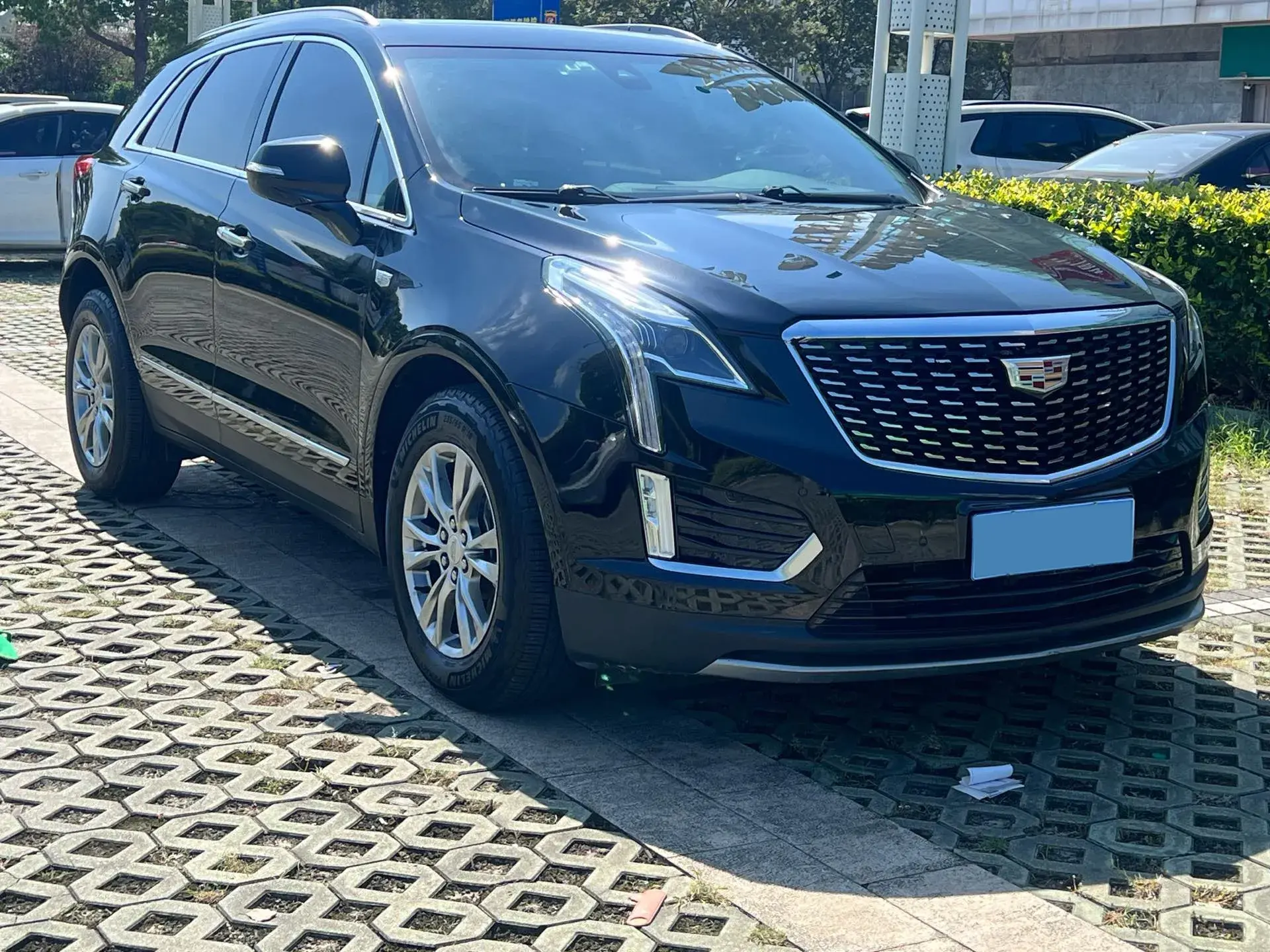 2020 CADILLAC XT5 thumbnail 3