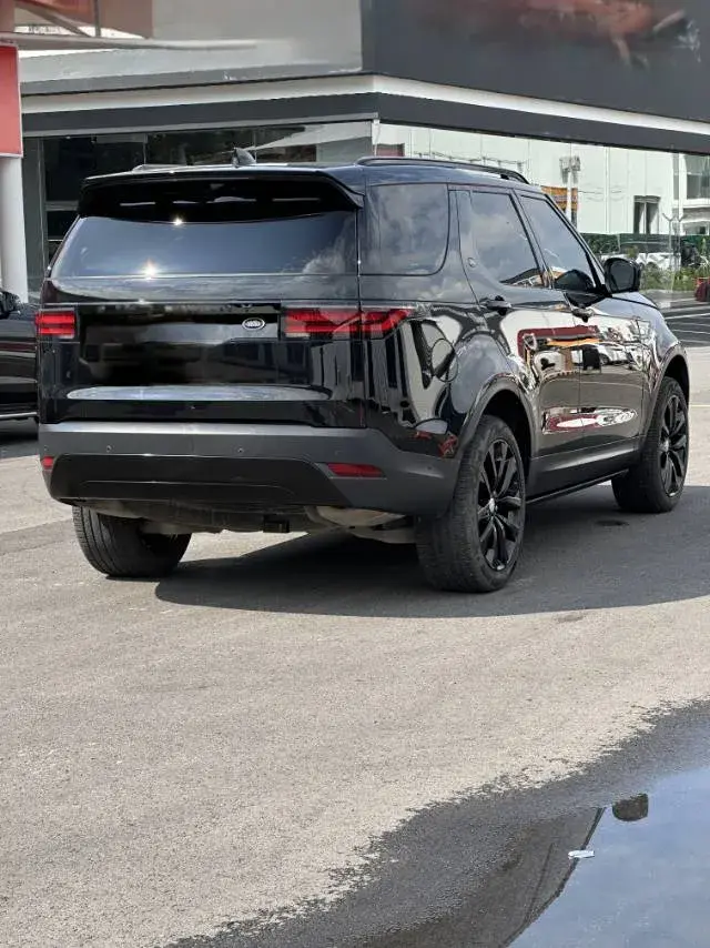 2024 LAND ROVER thumbnail 3